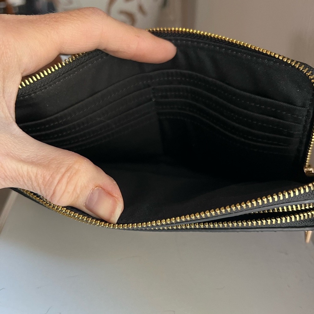 Coach Signature Black and Brown Wristlet. NWOT - Picture 4 of 5